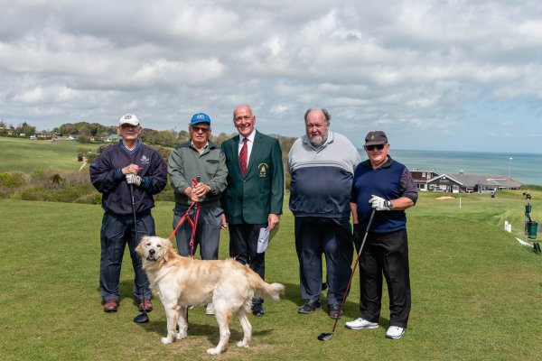 WK_Golf_2019_Golferswithdog_2